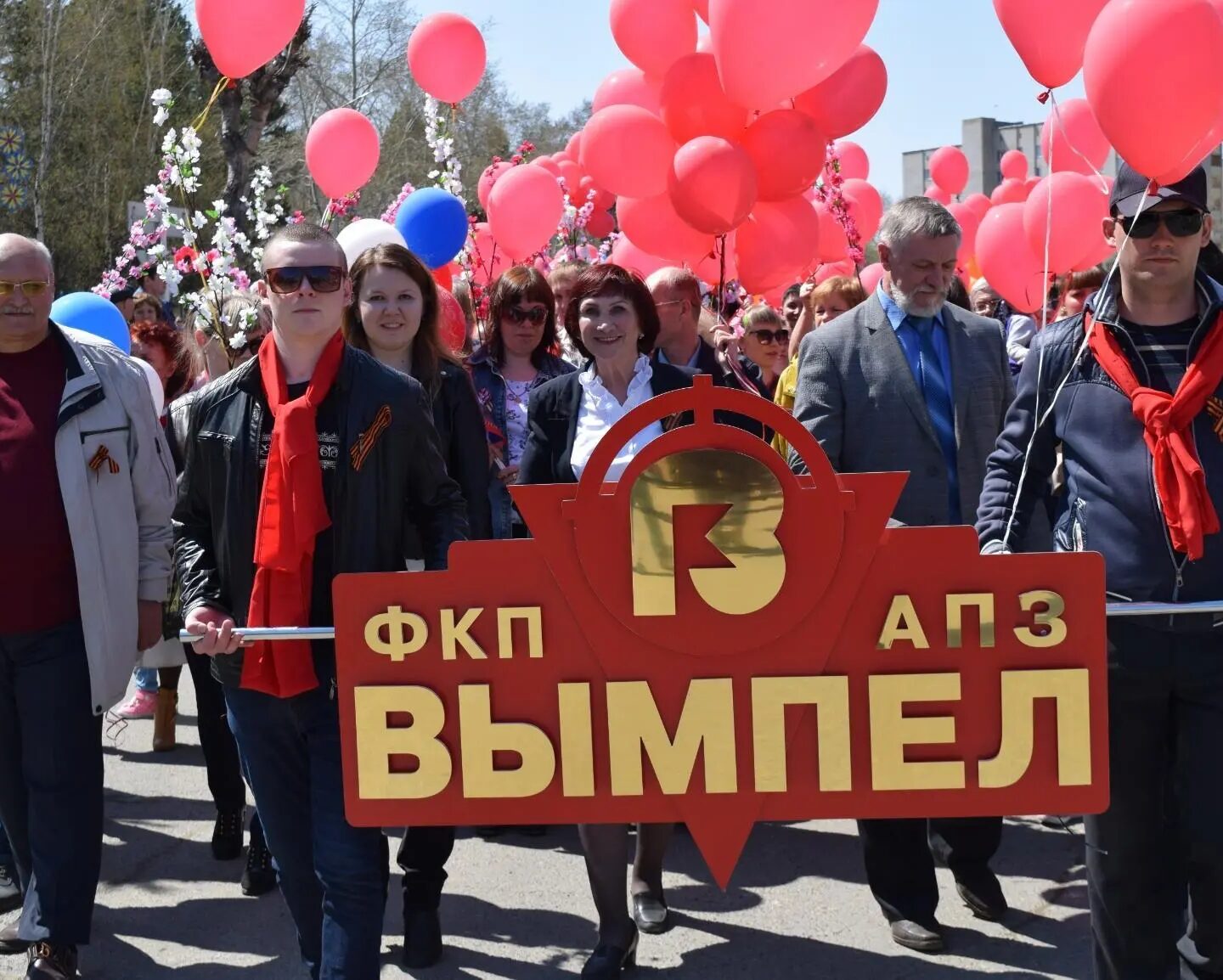 Первичная профсоюзная организация поздравляет весь коллектив с 50-летием завода